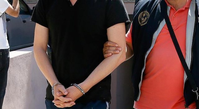 Siirt'te terör operasyonu: 10 gözaltı Siirt'te terör operasyonu: 10 gözaltı