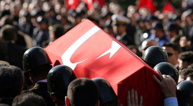 Şırnak&#039;ta koruculara hain saldırı: 1 şehit