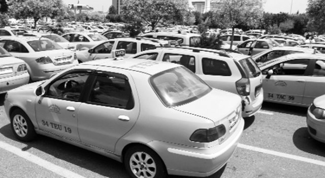 Taksicilerin yüzde 5’lik zam tepkisi Taksicilerin yüzde 5’lik zam tepkisi