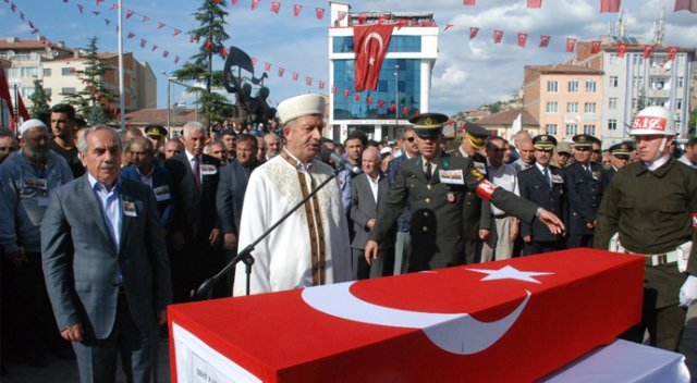 Tokatlı şehit onbaşı Pelit son yolculuğuna uğurlandı