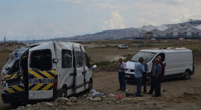 Trabzon’da bayram dönüşü kaza: 12 yaralı Trabzon’da bayram dönüşü kaza: 12 yaralı