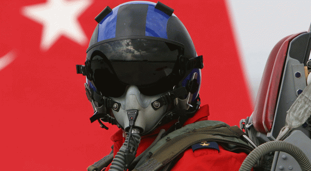 TSK'dan atılan pilotlara ‘geri dön’ çağrısı TSK'dan atılan pilotlara ‘geri dön’ çağrısı