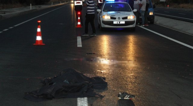 Üzerinden 4 otomobil, 1 otobüs geçti Üzerinden 4 otomobil, 1 otobüs geçti