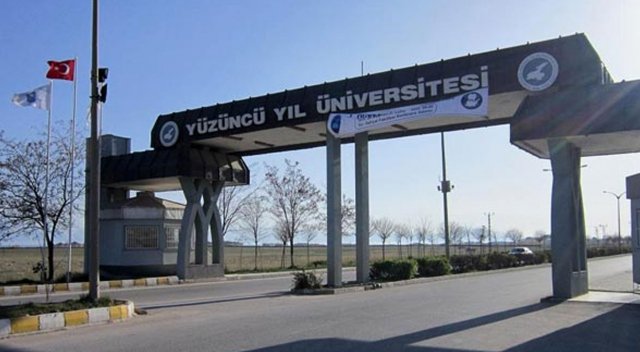 Van Yüzüncü Yıl Üniversitesi'nde 11 akademisyene ihraç Van Yüzüncü Yıl Üniversitesi'nde 11 akademisyene ihraç