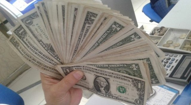 Vatandaşlarda ’1 dolar’ korkusu başladı Vatandaşlarda ’1 dolar’ korkusu başladı