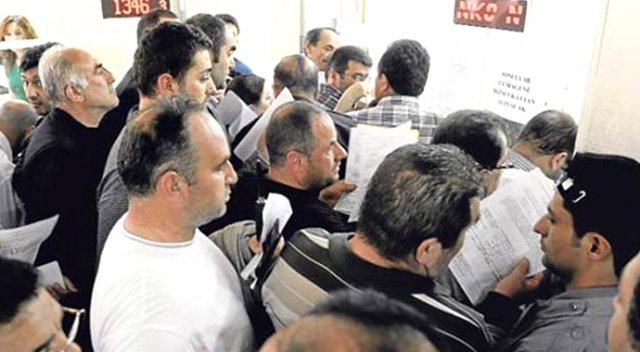 Vergi dairelerine hücum Vergi dairelerine hücum