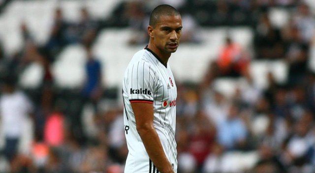 'Fenerbahçe beni ortada bıraktı'