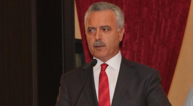 AK Parti'li Ataş: 'Bu ülkede kellesi alınacak en son kişi Erdoğan'dır' AK Parti'li Ataş: 'Bu ülkede kellesi alınacak en son kişi Erdoğan'dır'