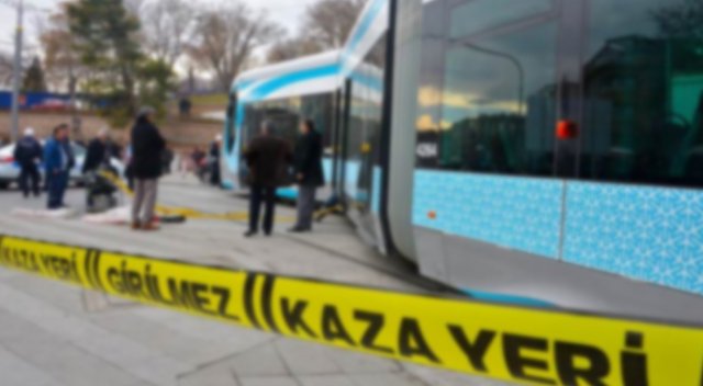 Antalya’da tramvay raydan çıktı: 1 yaralı