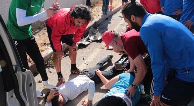 Antrenmanı bırakıp kazaya koştular Antrenmanı bırakıp kazaya koştular
