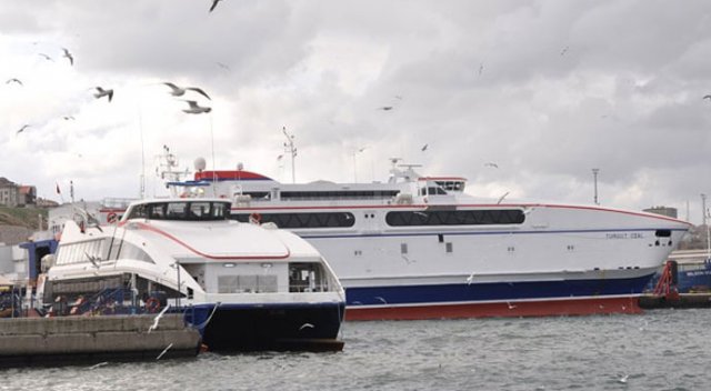Bandırma-Yenikapı seferleri iptal edildi Bandırma-Yenikapı seferleri iptal edildi
