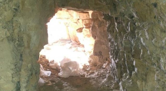 Çukurca'da PKK'lıların kullandığı tünel bulundu Çukurca'da PKK'lıların kullandığı tünel bulundu