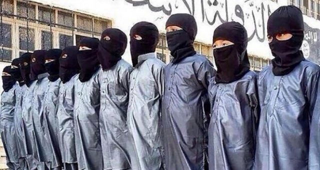 DEAŞ'ın çocuk savaşçıları DEAŞ'ın çocuk savaşçıları