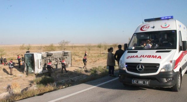 Düğün yolunda feci kaza: 26 yaralı Düğün yolunda feci kaza: 26 yaralı