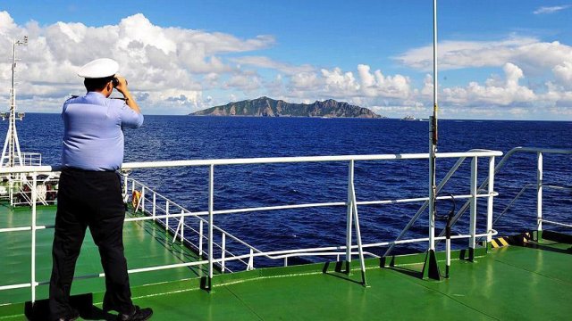 Filipinli balıkçılar 4 yıl aradan sonra yeniden Güney Çin Denizi'nde Filipinli balıkçılar 4 yıl aradan sonra yeniden Güney Çin Denizi'nde