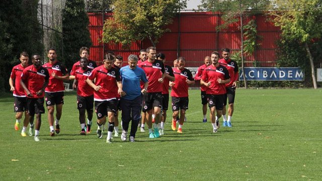 Gençlerbirliği&#039;nde Galatasaray mesaisi başladı