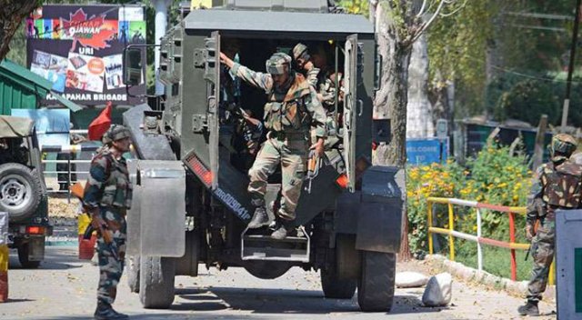 Hindistan-Pakistan sınırında çatışma: 2 ölü