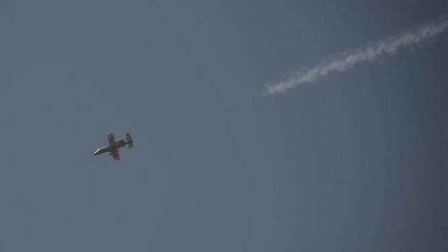 Irak'ta koalisyon uçakları 'yanlışlıkla' Sünni güçleri vurdu Irak'ta koalisyon uçakları 'yanlışlıkla' Sünni güçleri vurdu