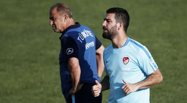 Kadroya alınmayan Arda Turan için şok iddia!