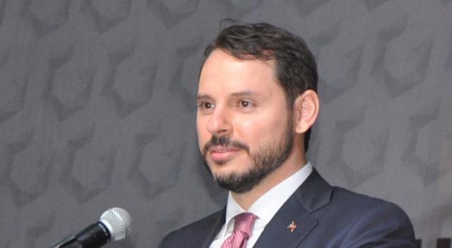 KKTC’ye sudan sonra elektrik göndereceğiz