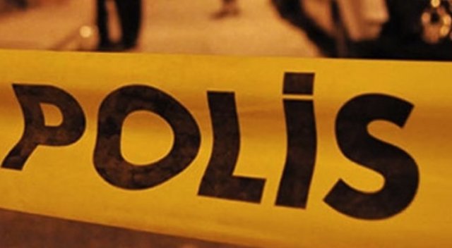 Kocasını başına taşla vurarak öldürdü Kocasını başına taşla vurarak öldürdü