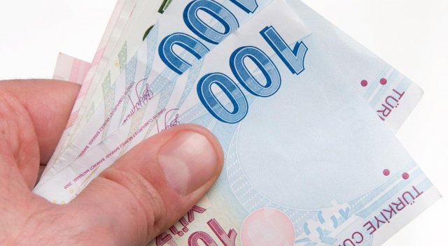 Kredi çekenlere kritik uyarı Kredi çekenlere kritik uyarı
