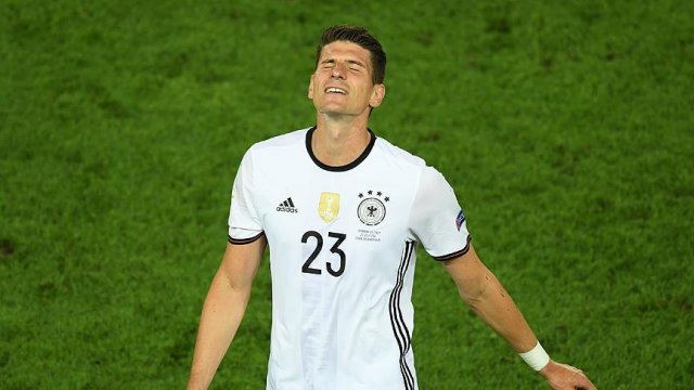 Mario Gomez milli maçlarda forma giyemeyecek