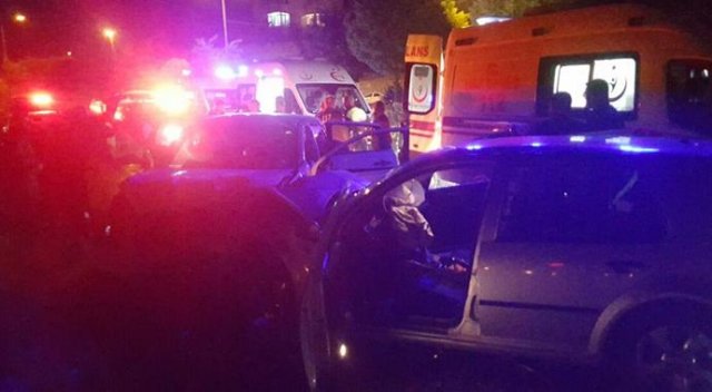 Nevşehir'de feci kaza: 8 yaralı Nevşehir'de feci kaza: 8 yaralı