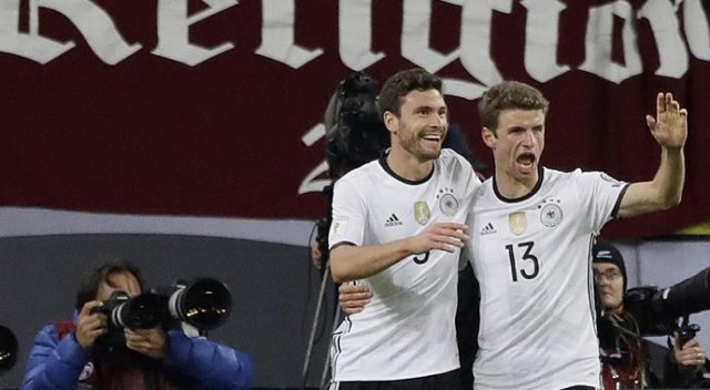 Panzerler 3 puanı 3 golle aldı