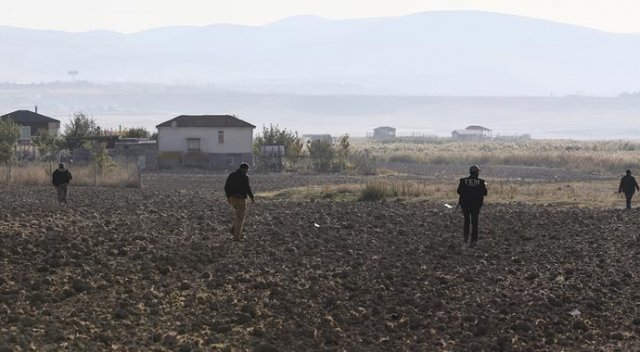 Son dakika! Ankara'da canlı bomba kendini patlattı! (Ankara'da patlama) Son dakika! Ankara'da canlı bomba kendini patlattı! (Ankara'da patlama)