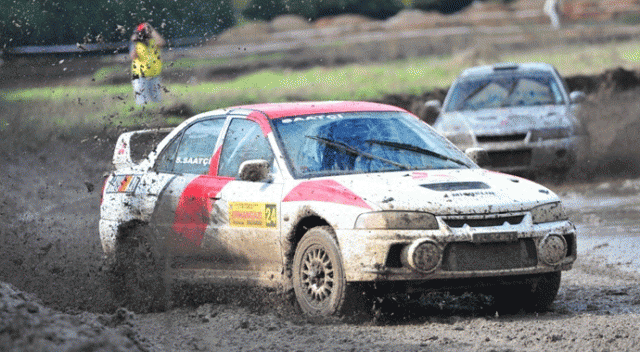 Türkiye Rallikros Şampiyonası Bursa'da start aldı Türkiye Rallikros Şampiyonası Bursa'da start aldı