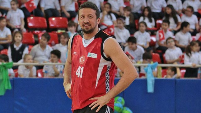 Türkoğlu&#039;ndan &#039;Kendini ihmal etme, harekete geç&#039; çağrısı