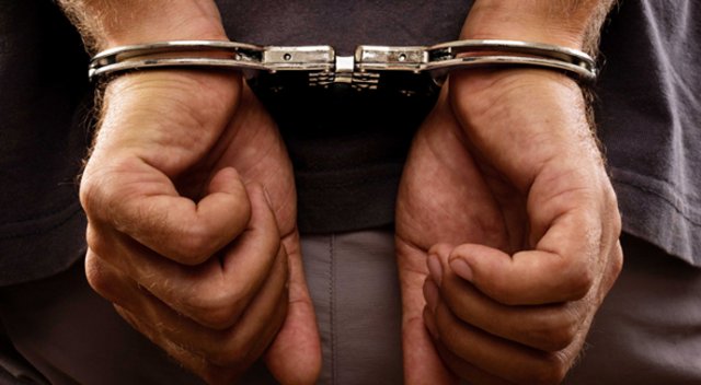 ‘ByLock’ kullanan 13 kişi tutuklandı ‘ByLock’ kullanan 13 kişi tutuklandı