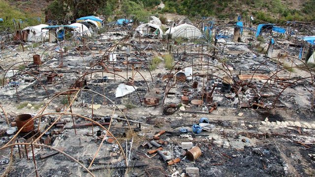 &#039;Esed göç ettirmek için çadırları vuruyor&#039;