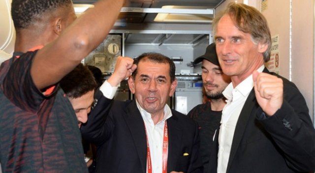 "Kadıköy'de sürpriz çıkabilir" diyen Özbek geri adım attı "Kadıköy'de sürpriz çıkabilir" diyen Özbek geri adım attı