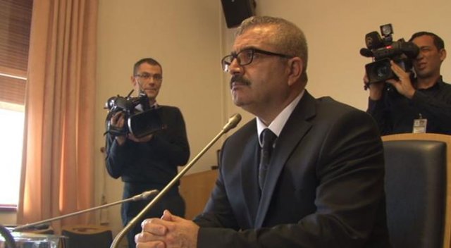 'Tamamen sıfırlandı mı' hece hece yapıştırılmış 'Tamamen sıfırlandı mı' hece hece yapıştırılmış