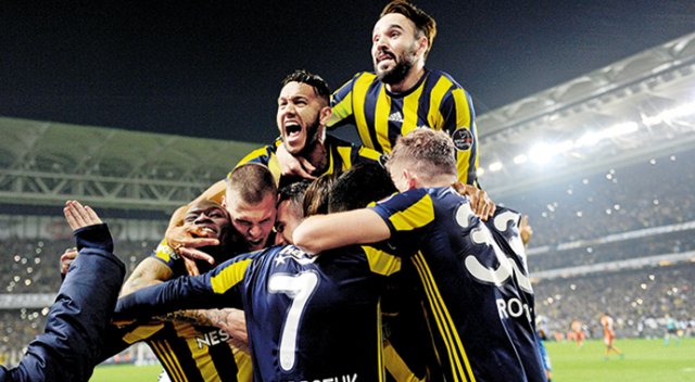 17. Fener alayı