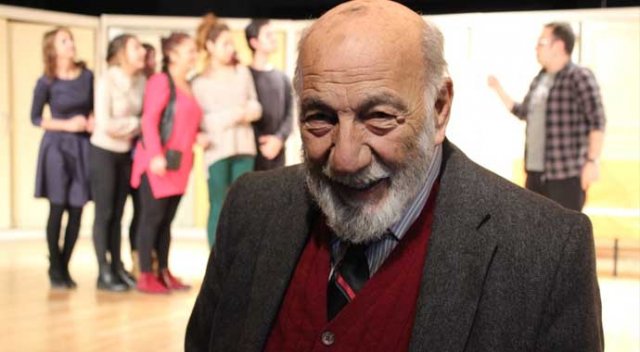 40 yıl sonra bir araya geliyorlar 40 yıl sonra bir araya geliyorlar