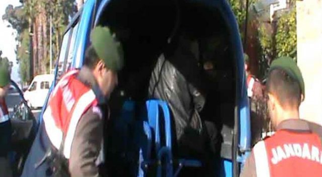 5 kişiyi yaralayan şüpheli dağ evinde yakalandı 5 kişiyi yaralayan şüpheli dağ evinde yakalandı