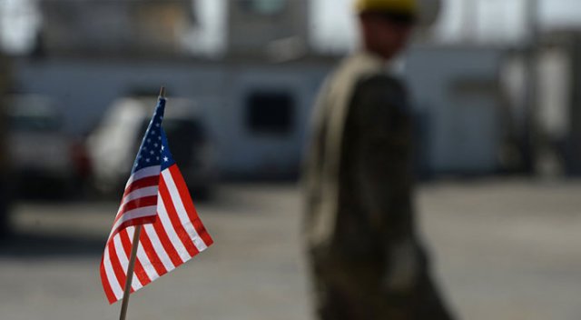 ABD'nin Afganistan'da en büyük üssü vuruldu ABD'nin Afganistan'da en büyük üssü vuruldu