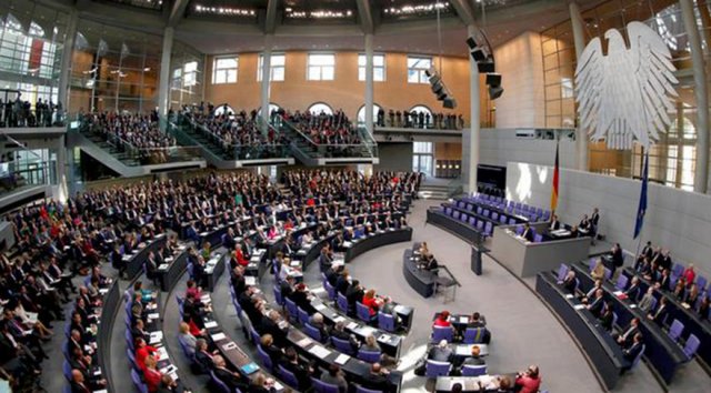 Almanya teröristleri iade etmiyor