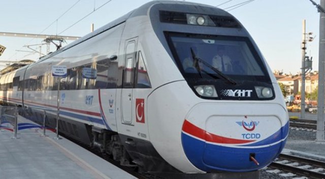 Ankara-İstanbul yüksek hızlı trenine 312 milyon avroluk kredi
