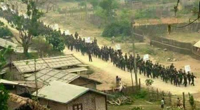 Arakanlı Müslümanlara soykırım yapılıyor Arakanlı Müslümanlara soykırım yapılıyor