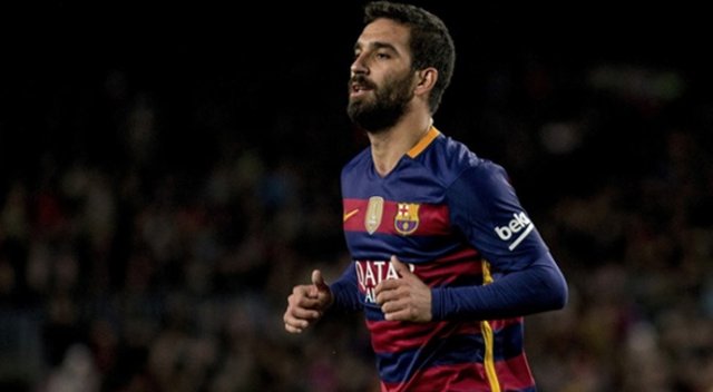 Arda Turan, Beşiktaş&#039;a sessizlik kampanyasında destek verdi