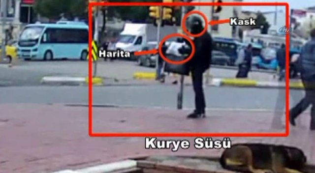 Babasına bombalı paket gönderen zanlı tutuklandı Babasına bombalı paket gönderen zanlı tutuklandı