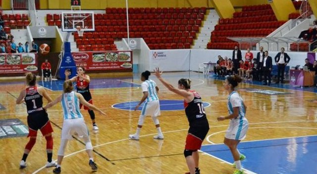 Bellona Agü Adana Aski deplasmanından galip çıktı
