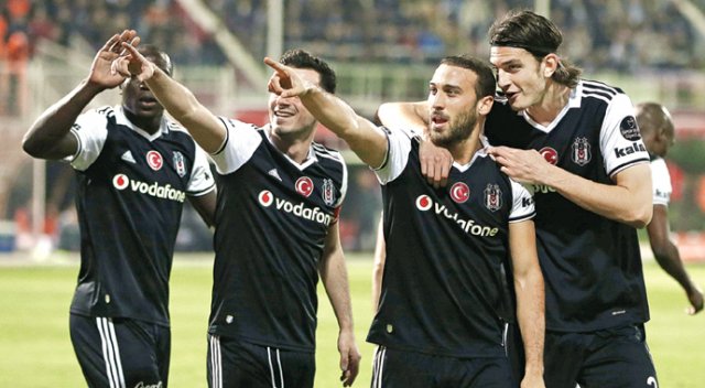 Beşiktaş derbiyi rahat izleyecek Beşiktaş derbiyi rahat izleyecek