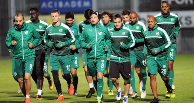 Bursaspor’da Galatasaray mesaisi başladı Bursaspor’da Galatasaray mesaisi başladı
