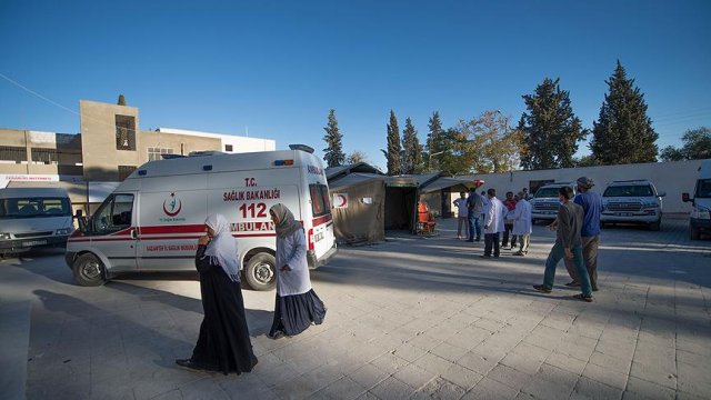 Cerablus&#039;ta nüfusun yarısı kadar poliklinik hizmeti verildi
