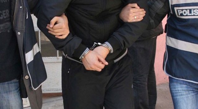 Cinayet şüphelisi 3 kişi tutuklandı Cinayet şüphelisi 3 kişi tutuklandı